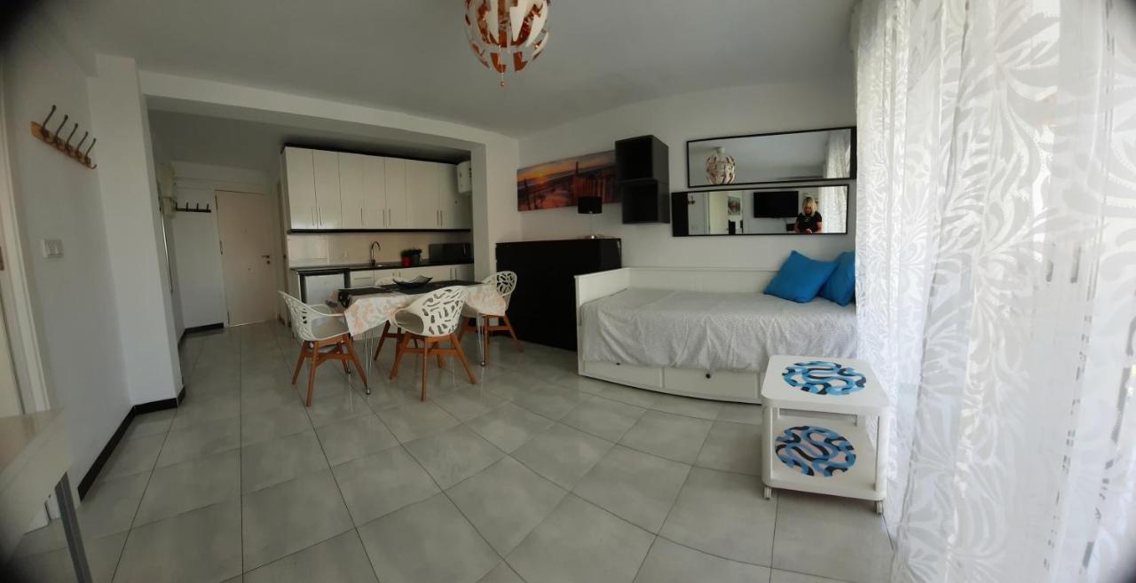 Happy Loix Apartamento Wifi Aa Benidorm Ngoại thất bức ảnh
